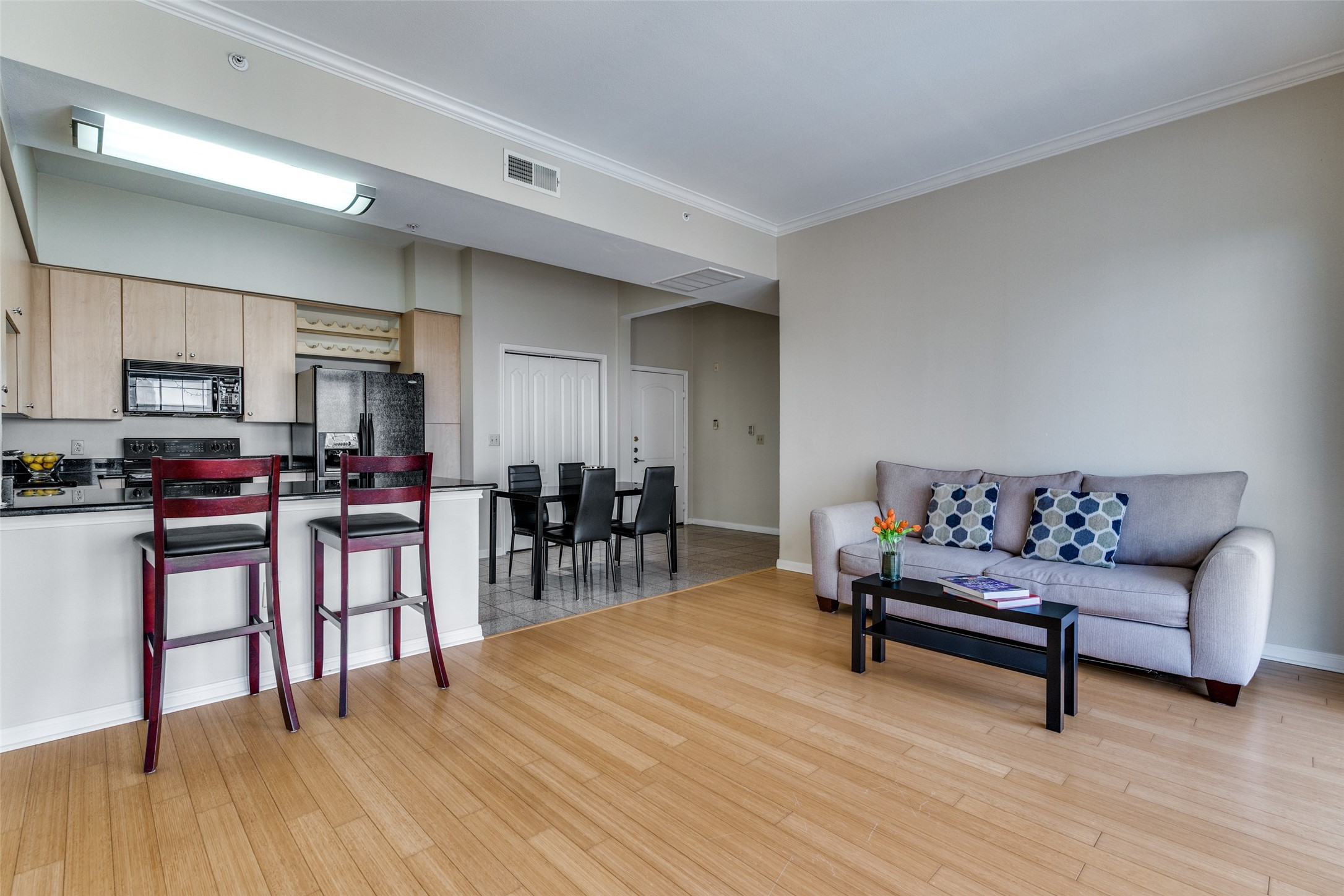 3225 Turtle Creek Boulevard Dallas TX 75219