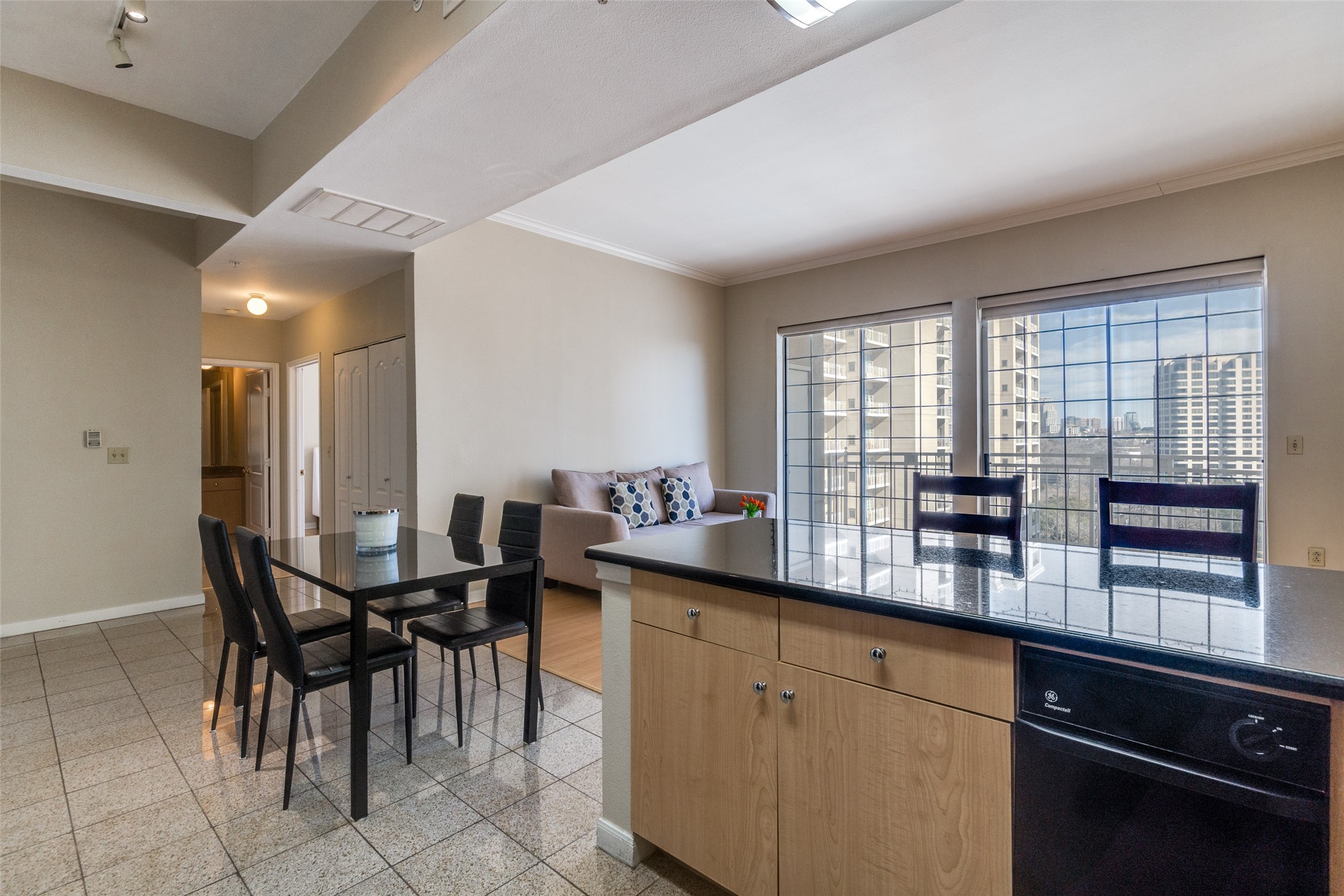 3225 Turtle Creek Boulevard Dallas TX 75219