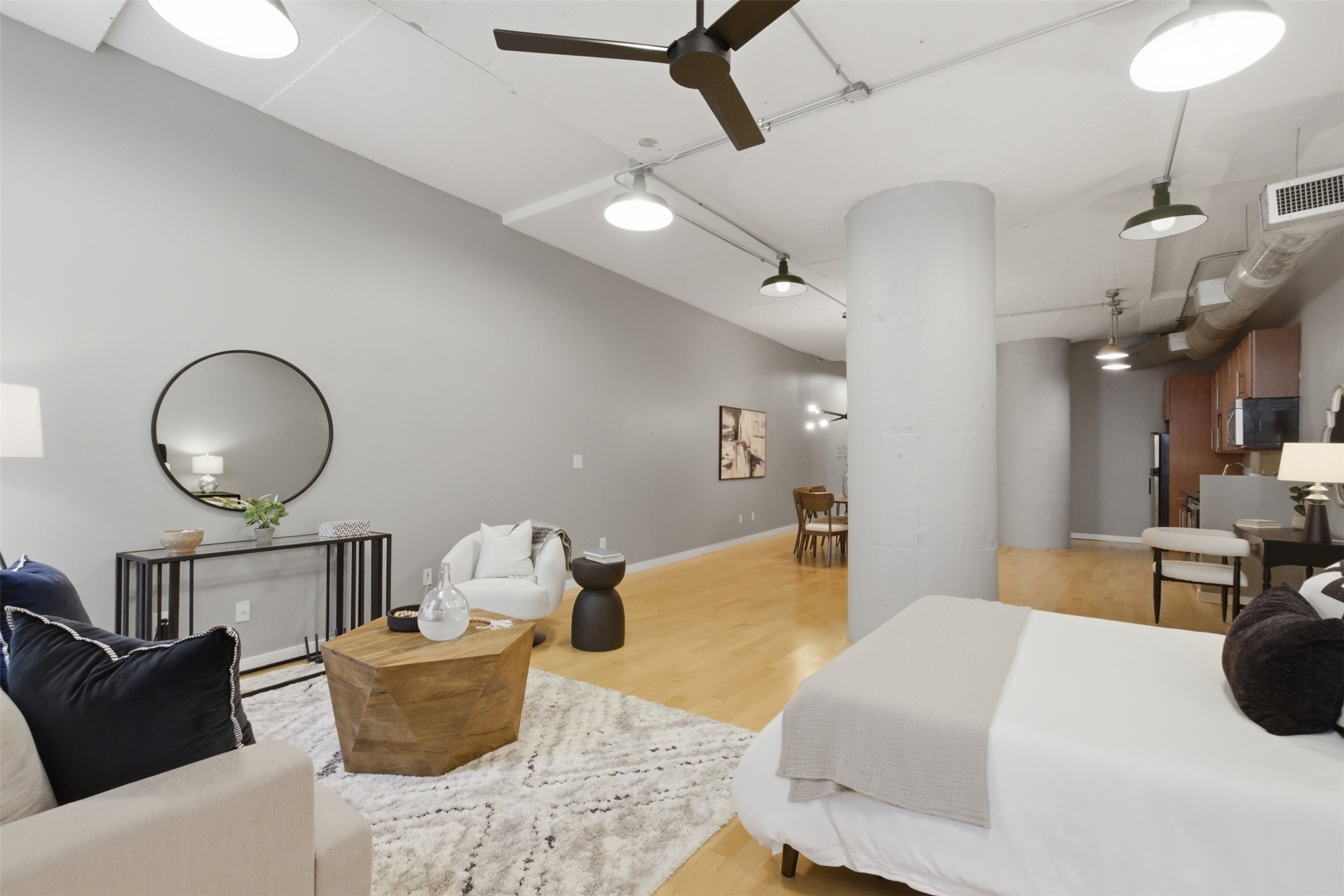 1122 Jackson Street Dallas TX 75202