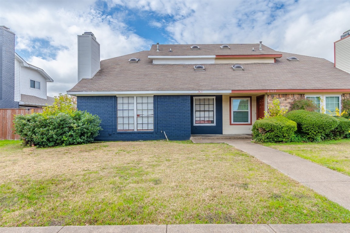 2421 Meadow Lane Mesquite TX 75150