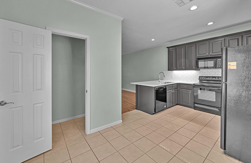 1701 S 12th Street Waco TX 76706