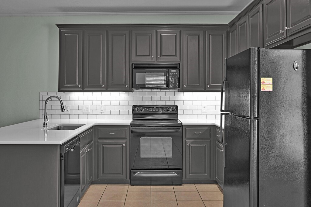1701 S 12th Street Waco TX 76706