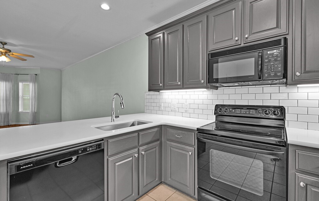 1701 S 12th Street Waco TX 76706