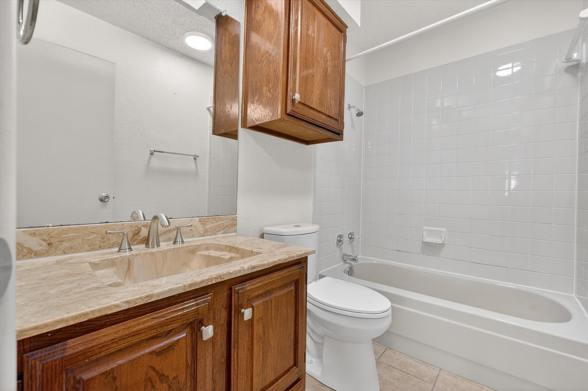 1212 Horizon Trail Arlington TX 76011