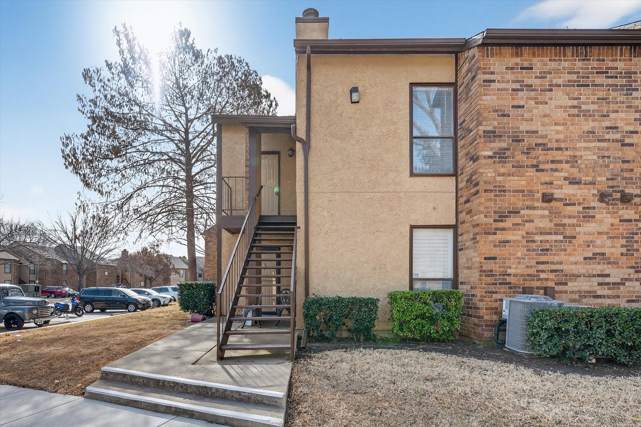 1212 Horizon Trail Arlington TX 76011