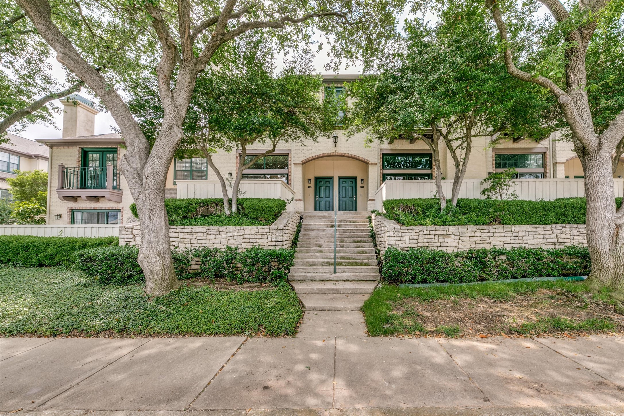 5950 Lindenshire Lane Dallas TX 75230