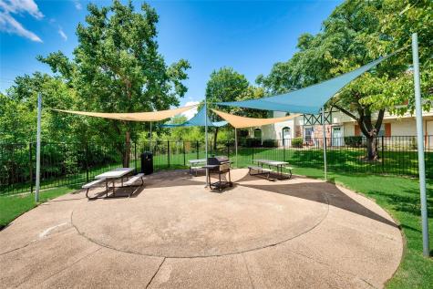 5 E Townhouse Lane Grand Prairie TX 75052