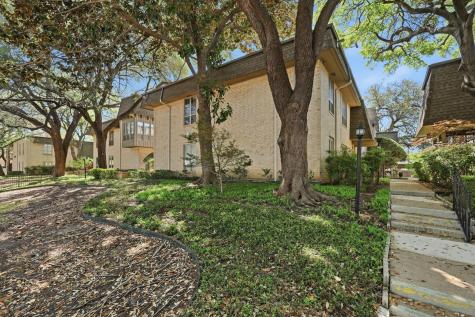 4320 Bellaire Drive S Fort Worth TX 76109