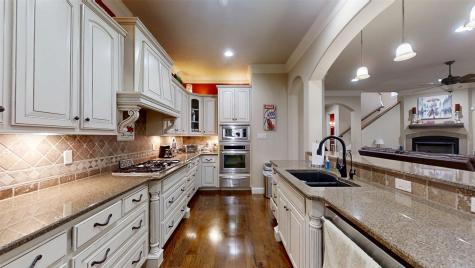 2200 Herons Nest Drive Granbury TX 76048