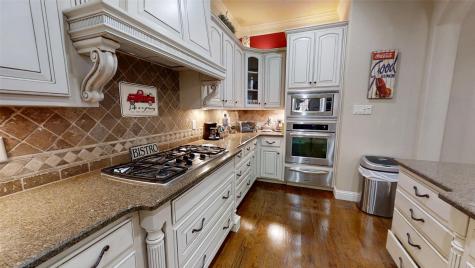 2200 Herons Nest Drive Granbury TX 76048