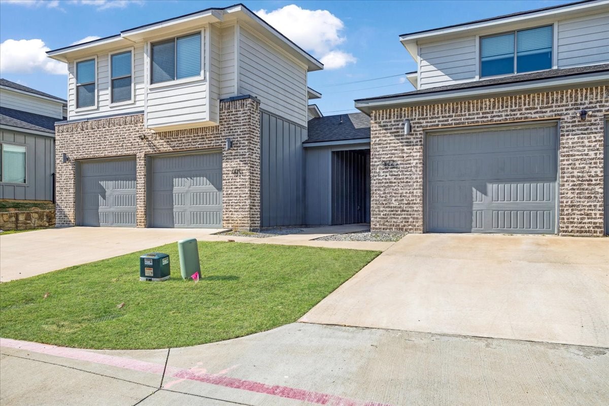 3060 W Crawford Street Denison TX 75020