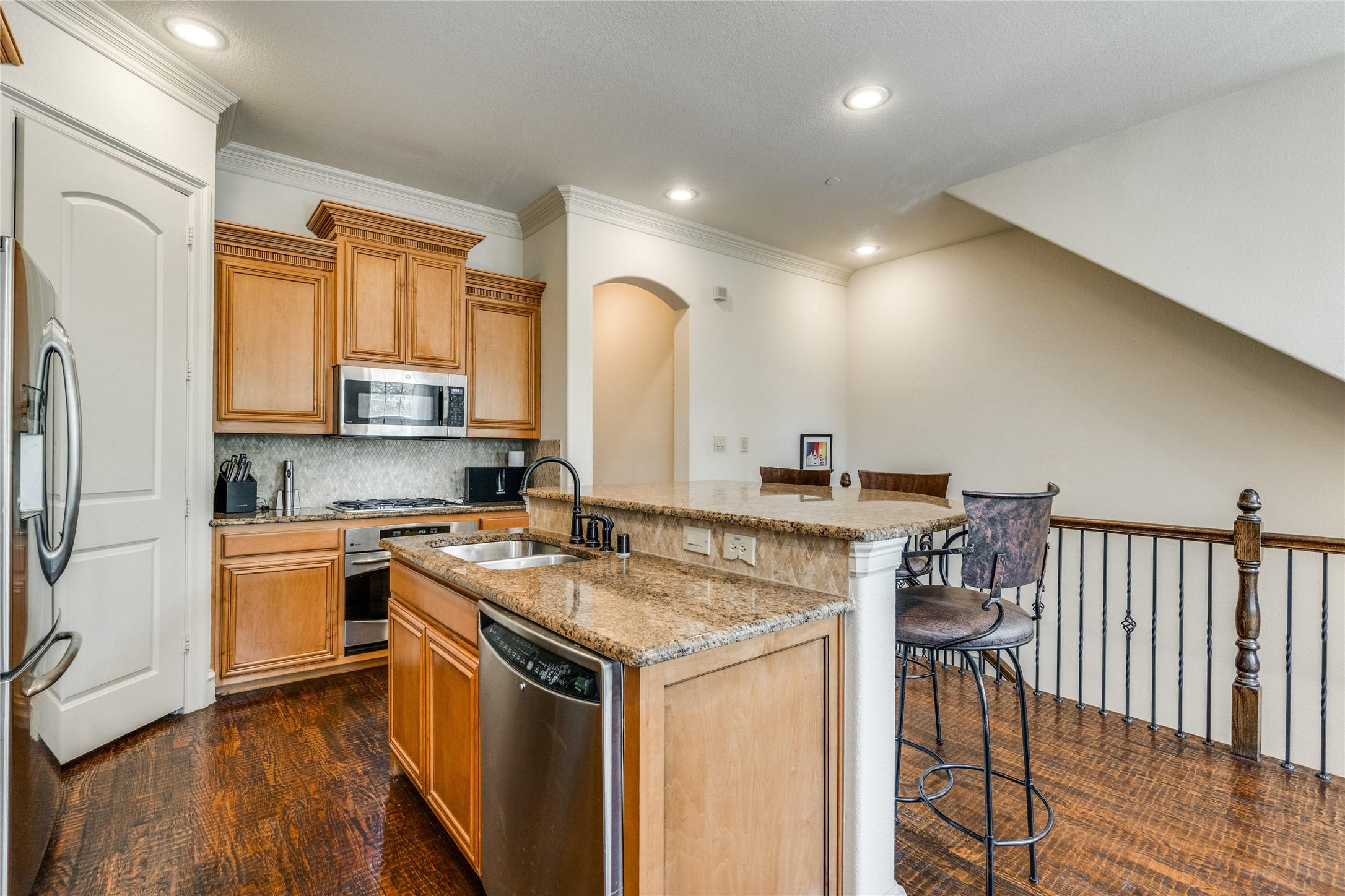 4045 Winsor Drive Farmers Branch TX 75244
