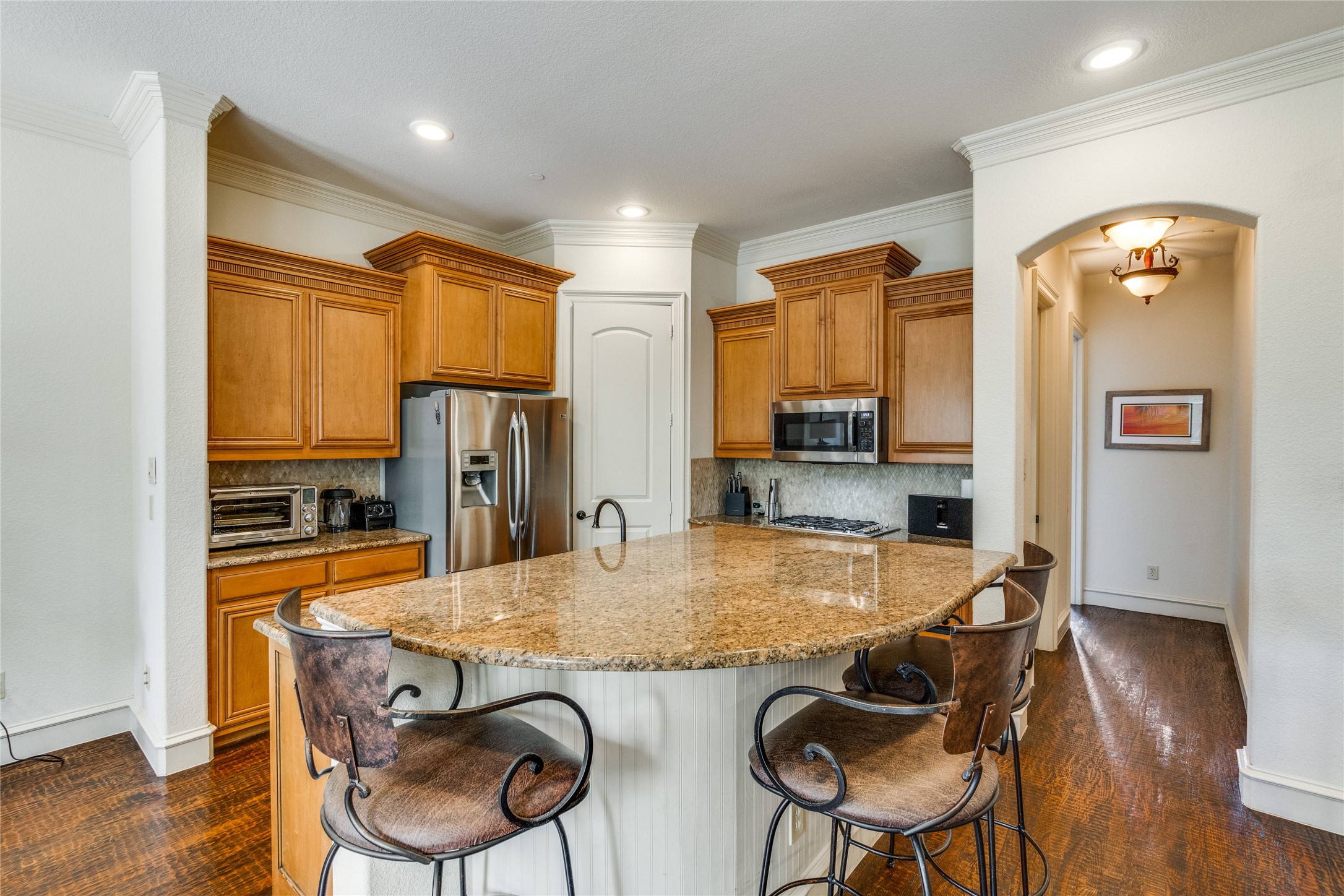 4045 Winsor Drive Farmers Branch TX 75244