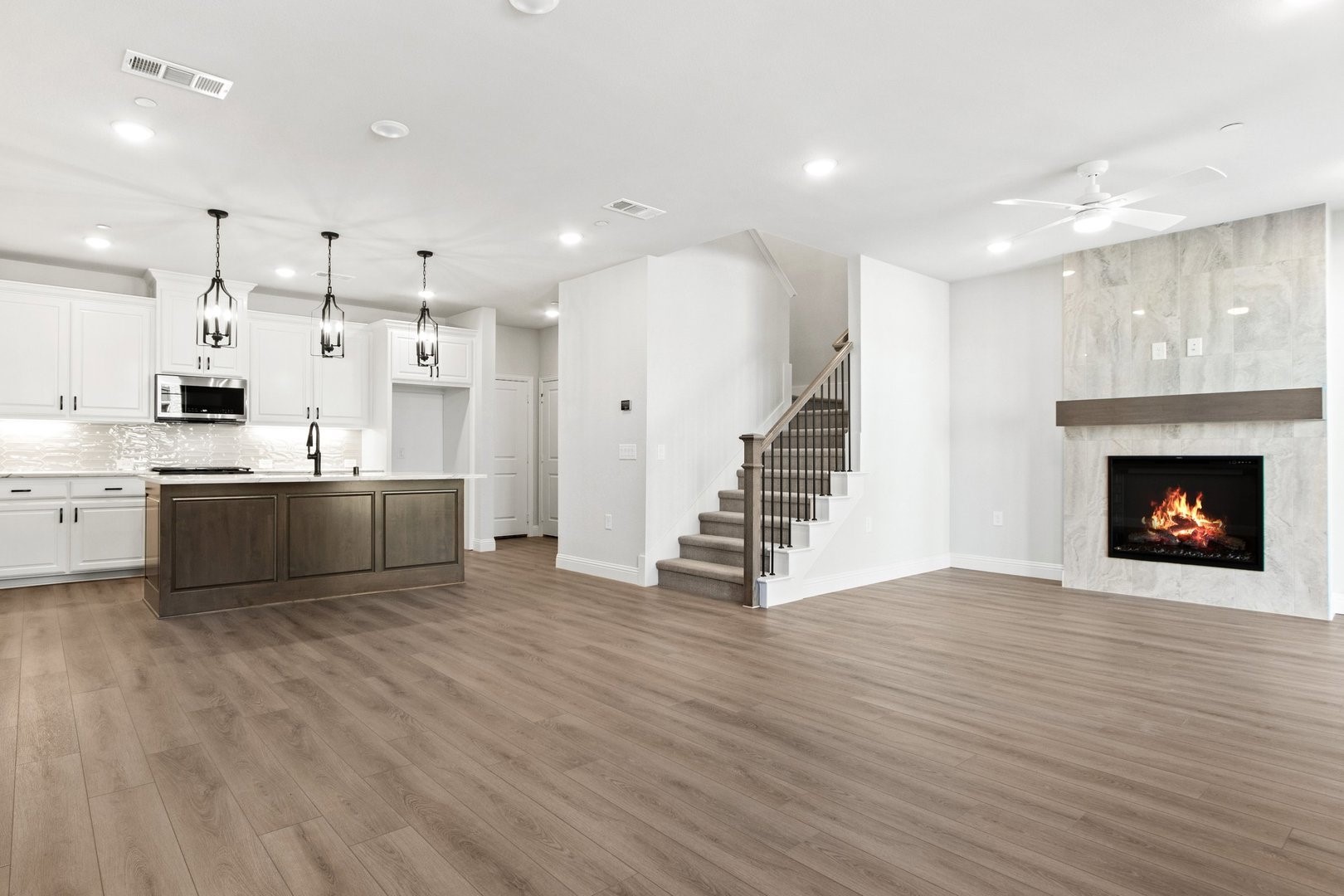 1204 Armstrong The Colony TX 75056