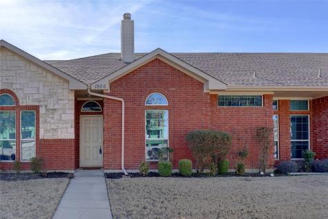 1806 Poinsettia Boulevard Denton TX 76208