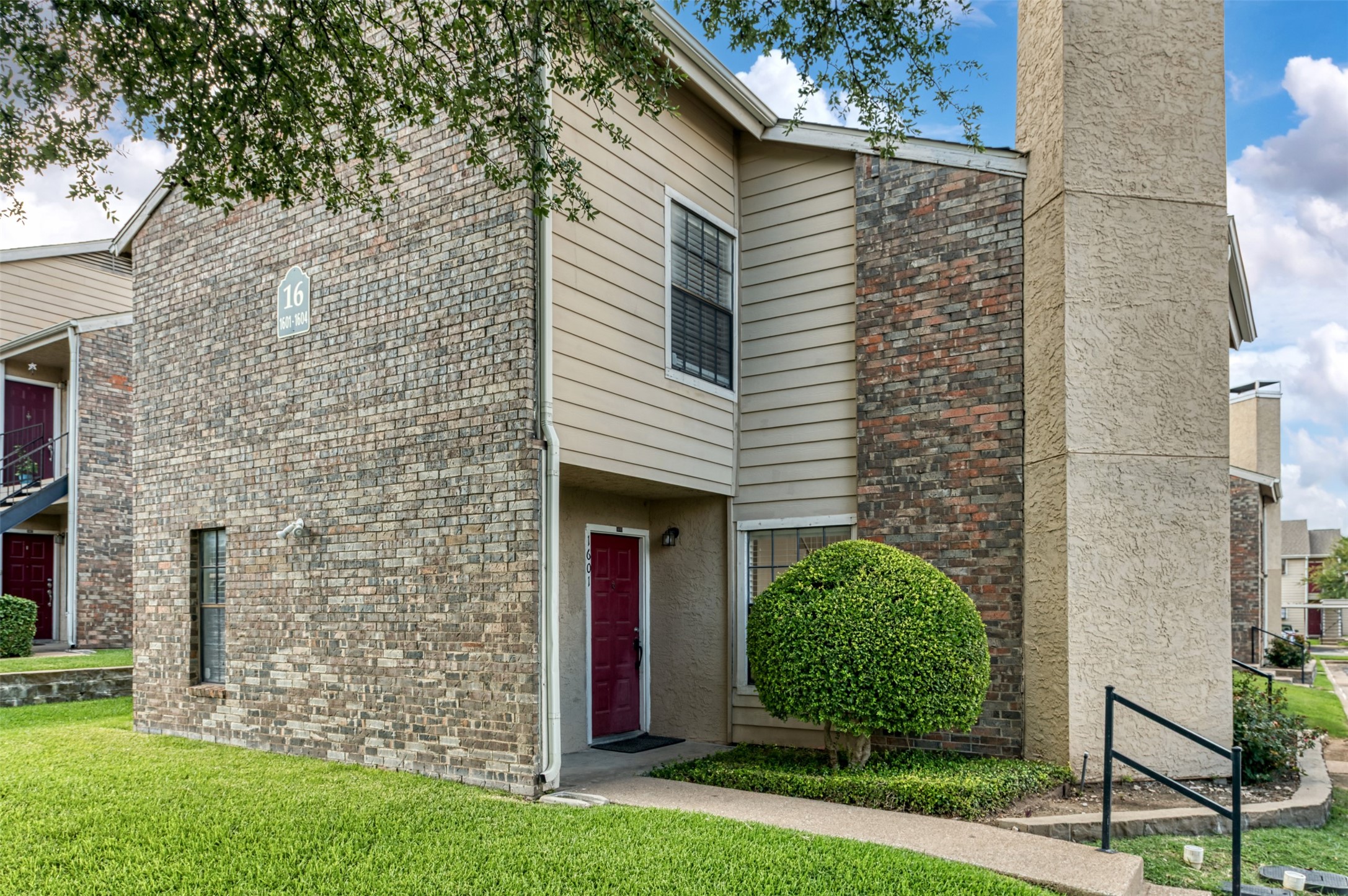 4748 Old Bent Tree Lane Dallas TX 75287