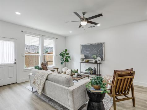 7331 Rubio Place Dallas TX 75235