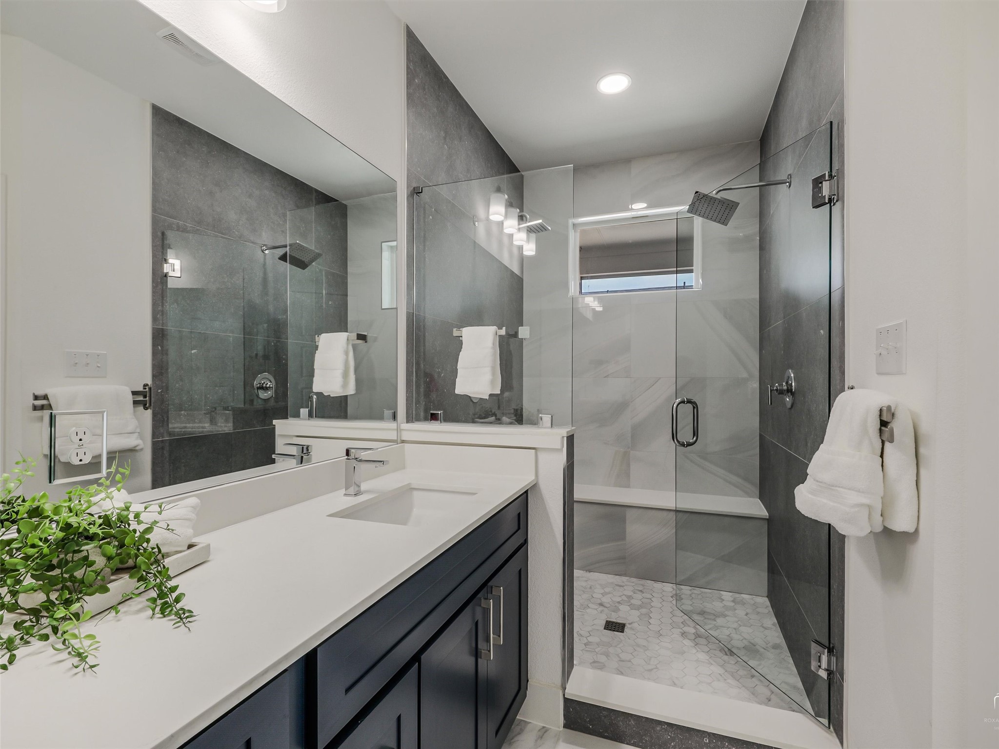 7331 Rubio Place Dallas TX 75235