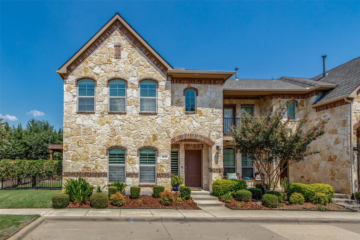 8924 Whitehead Street Mckinney TX 75070