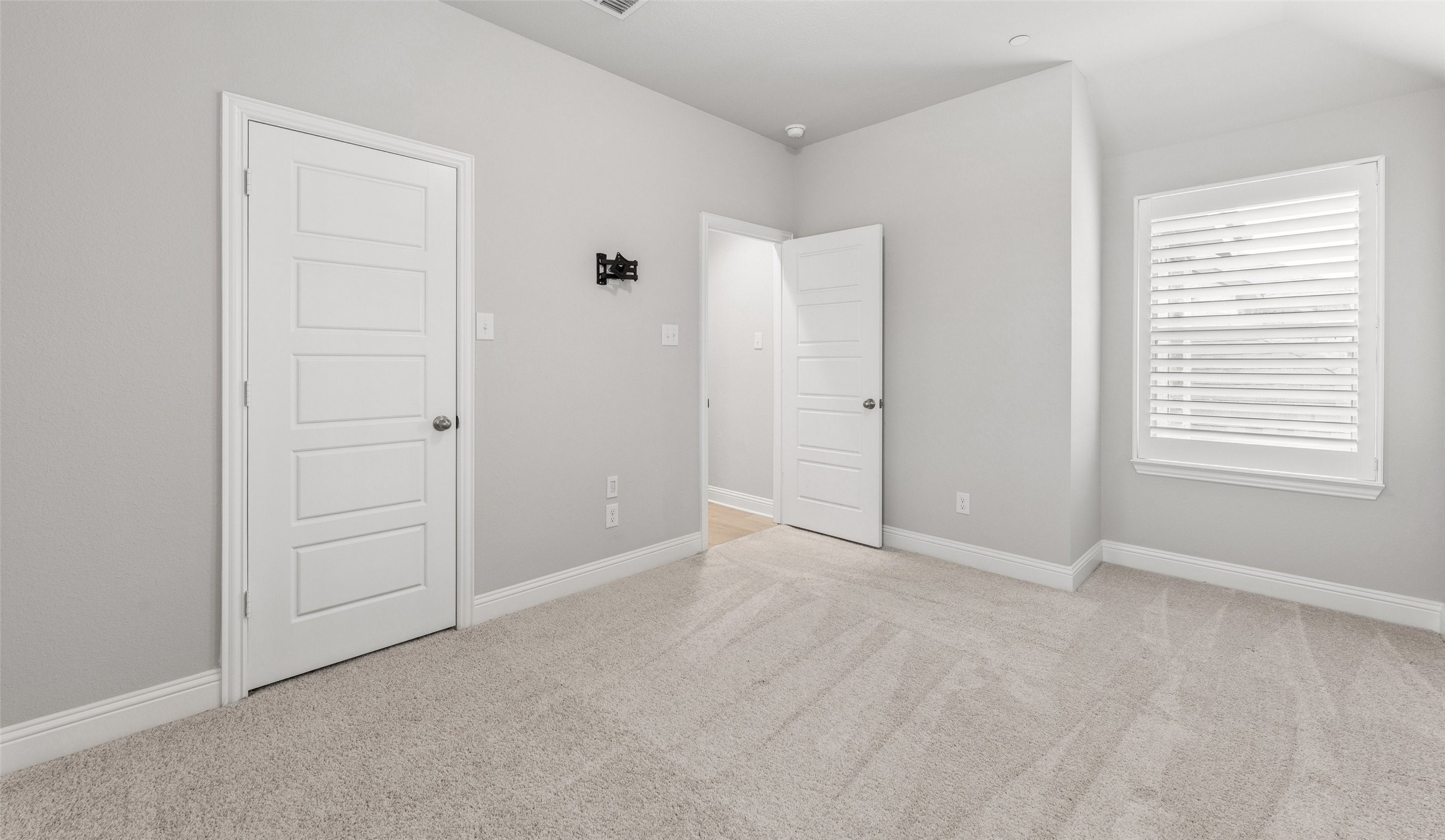 6020 Bursey Road Watauga TX 76148