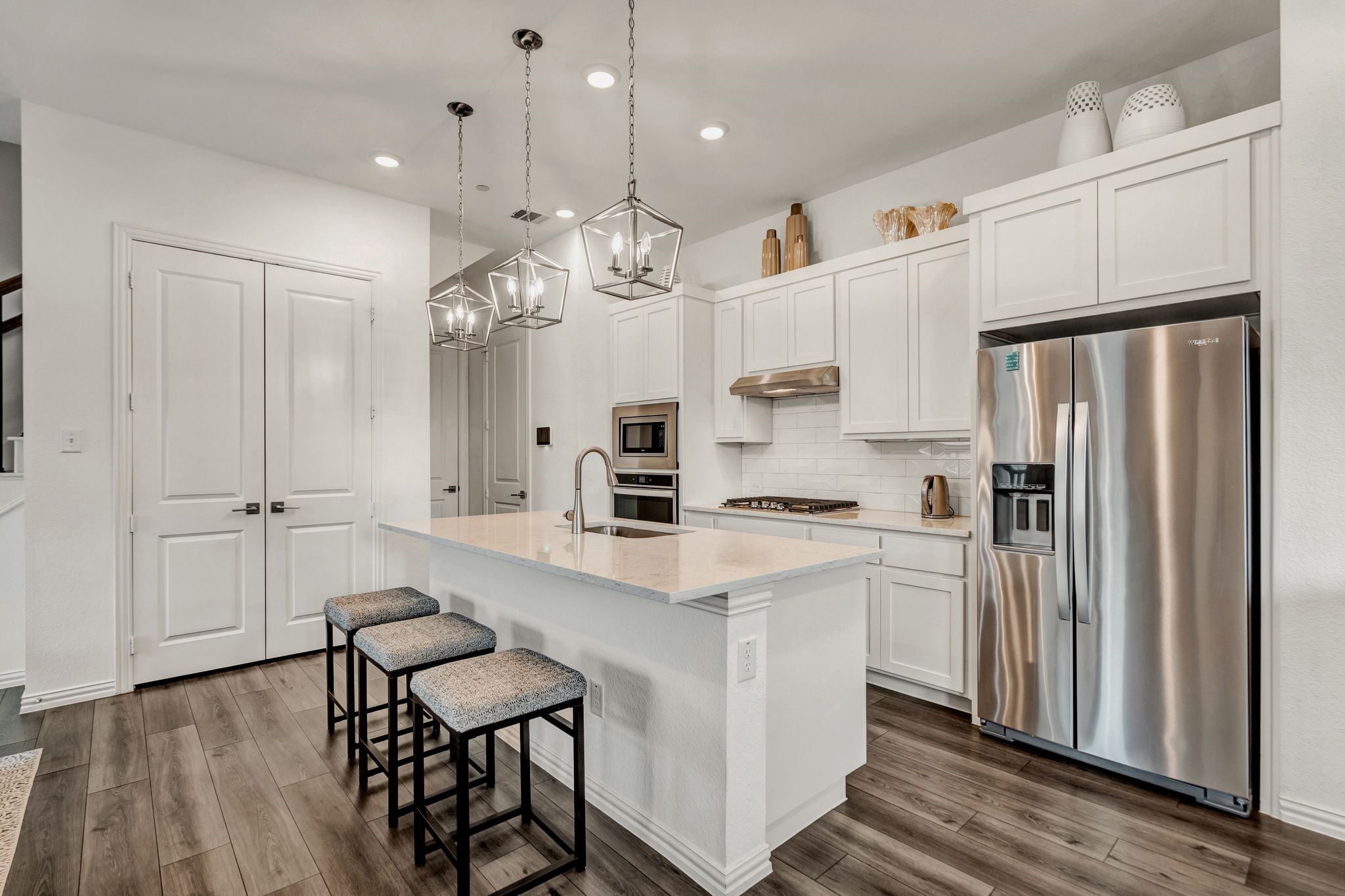 9905 Hennings Street Irving TX 75063