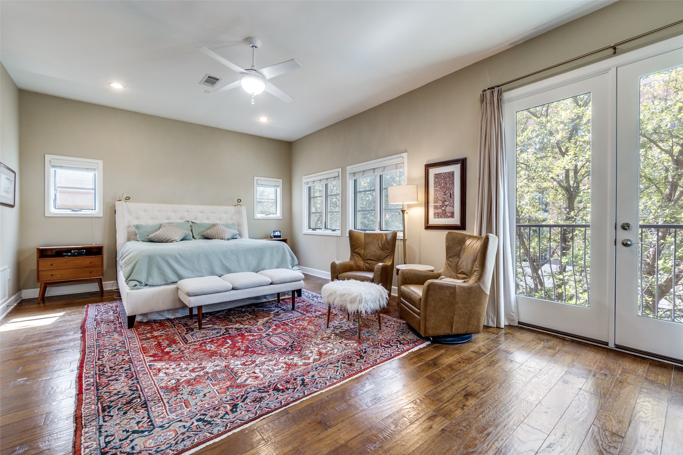 3210 Carlisle Street Dallas TX 75204