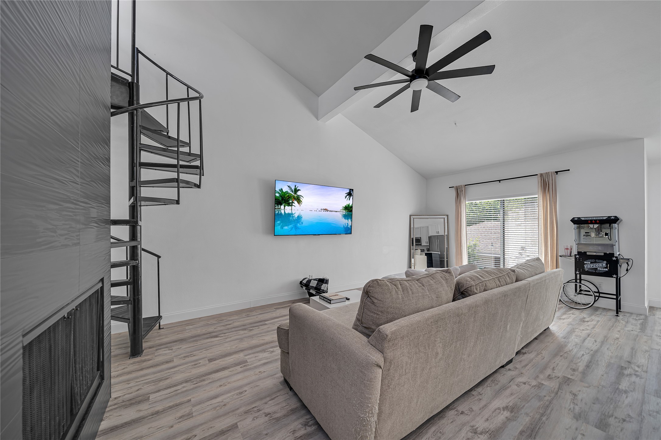6738 Eastridge Drive Dallas TX 75231