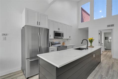 6738 Eastridge Drive Dallas TX 75231