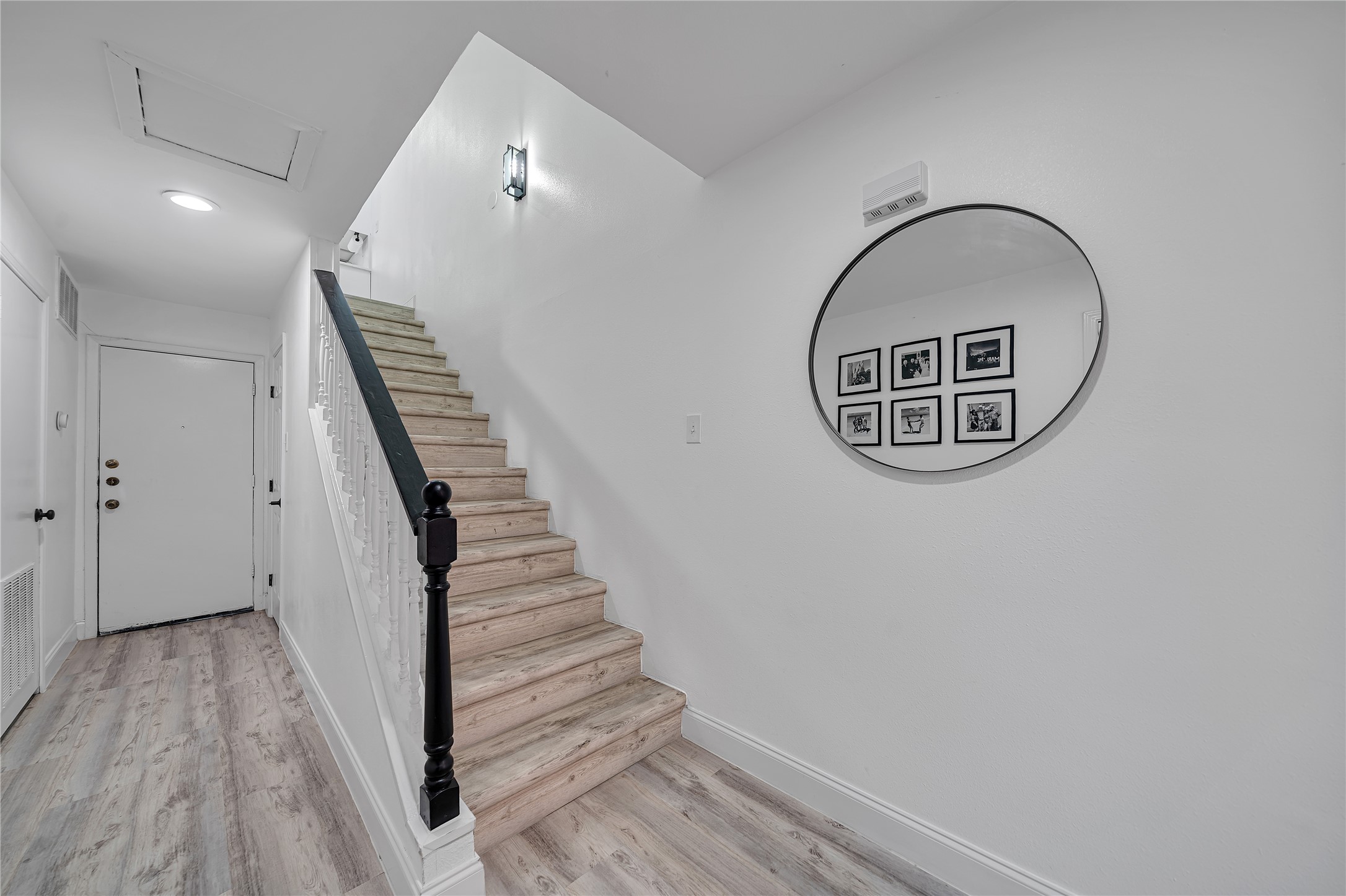 6738 Eastridge Drive Dallas TX 75231