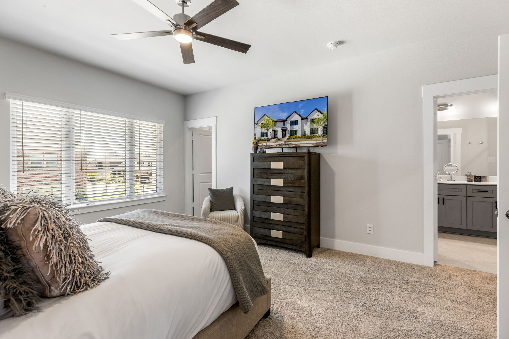 4502 Smokey Quartz Lane Arlington TX 76005