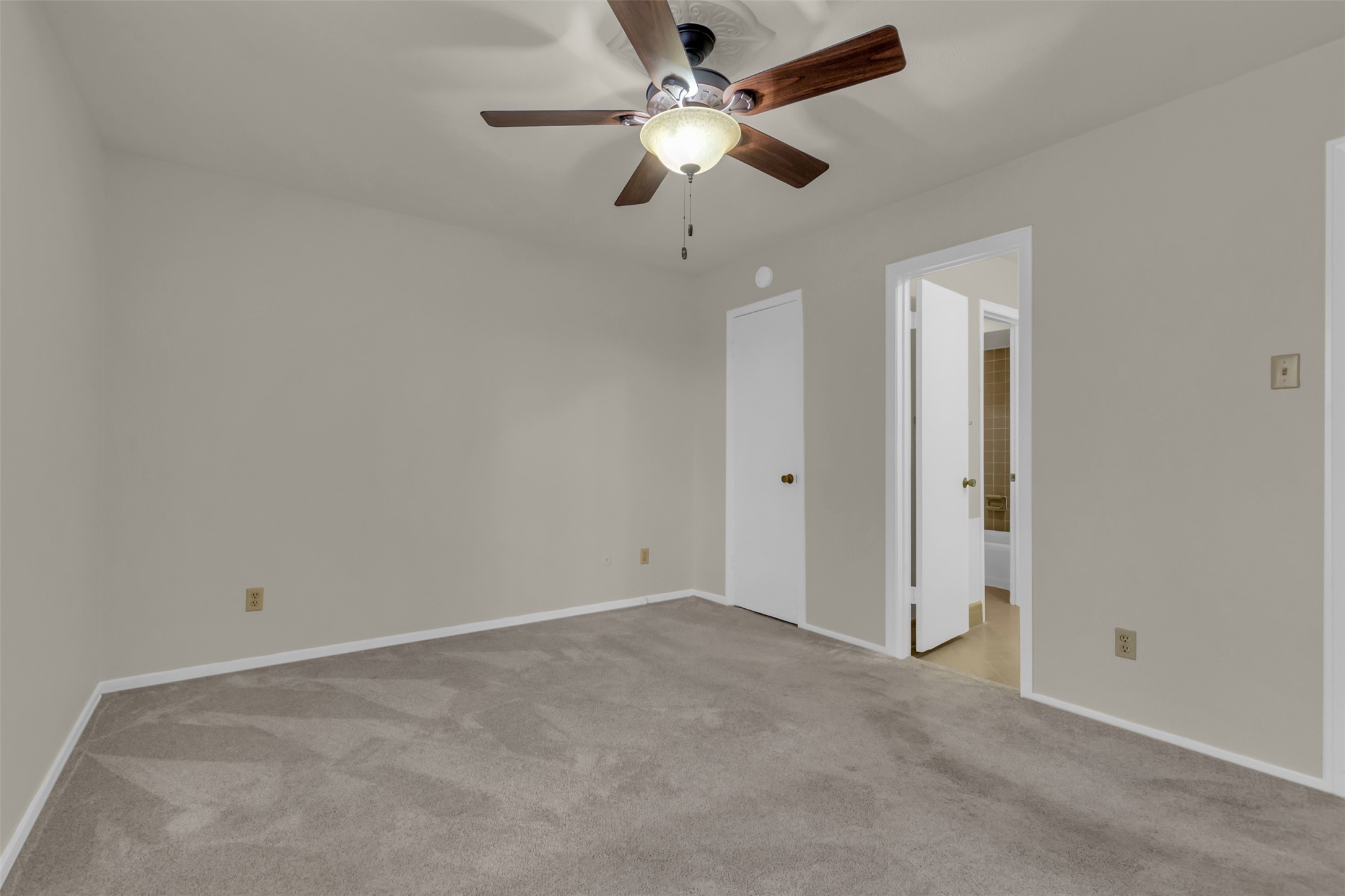 10763 Villager Road Dallas TX 75230