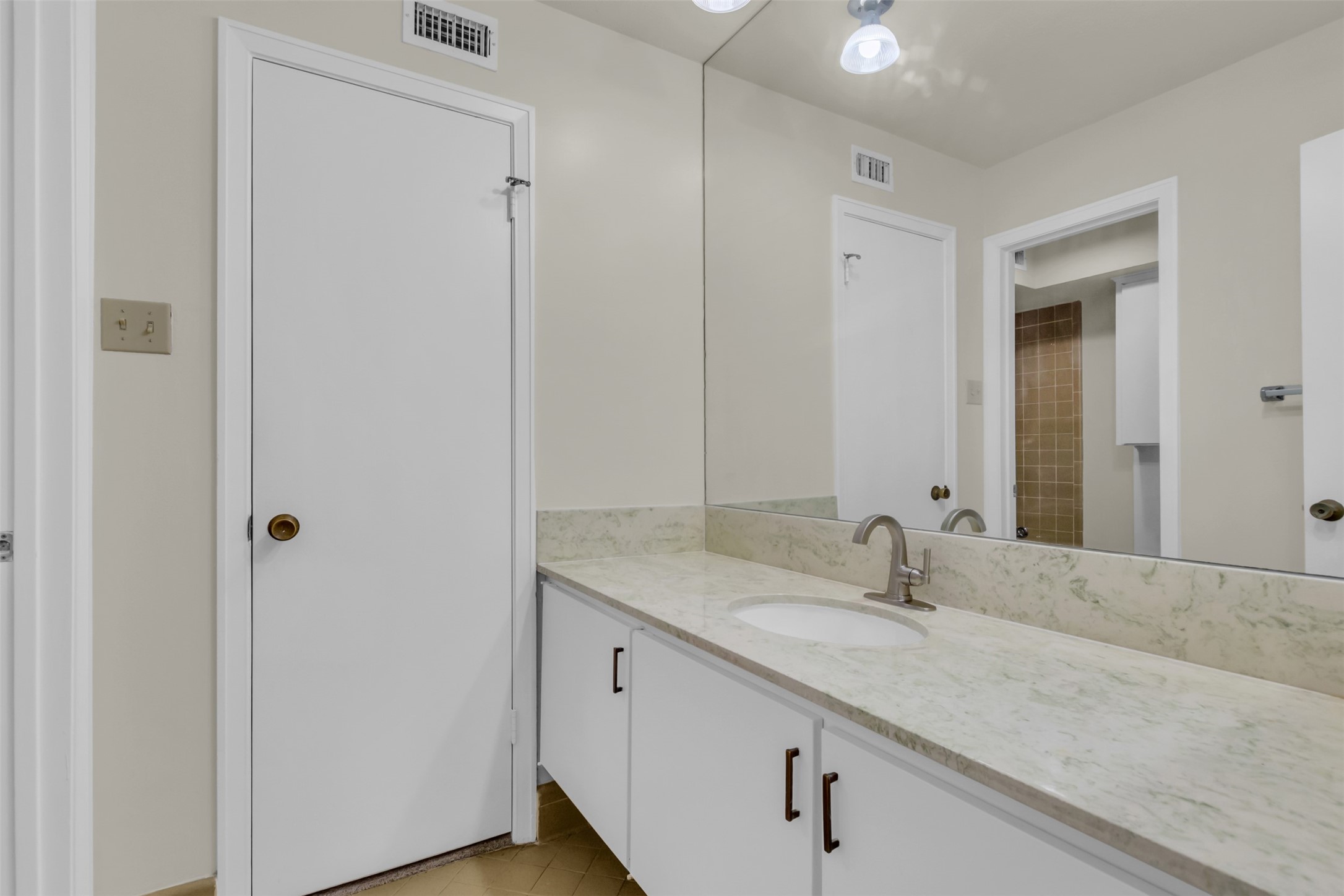 10763 Villager Road Dallas TX 75230
