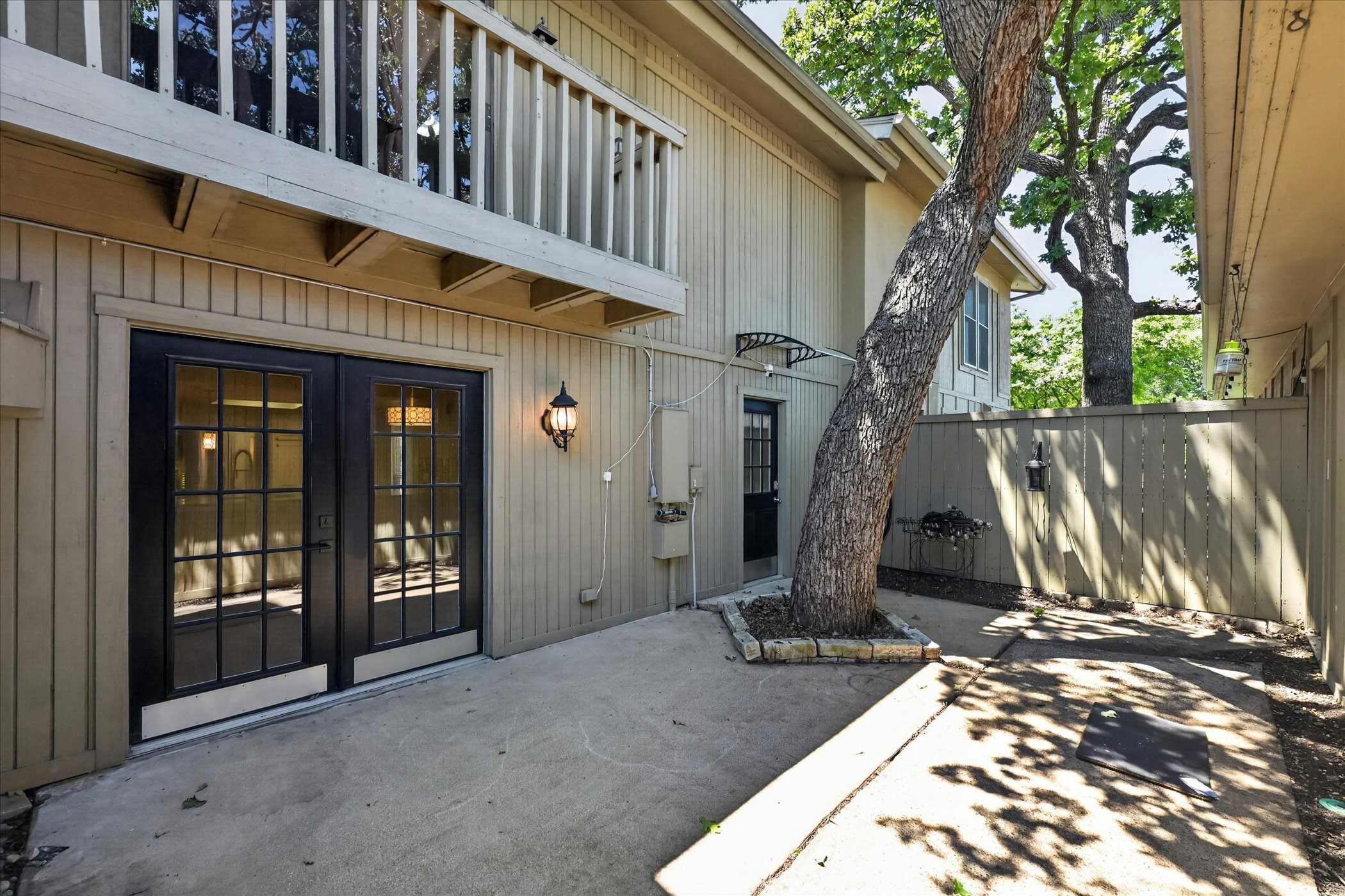 3006 Wayside Drive Bedford TX 76021
