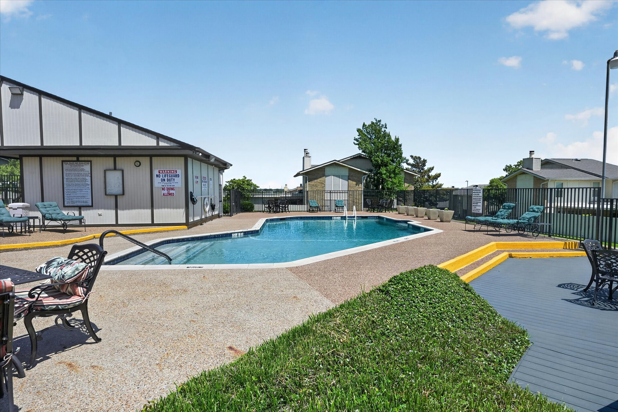 3006 Wayside Drive Bedford TX 76021