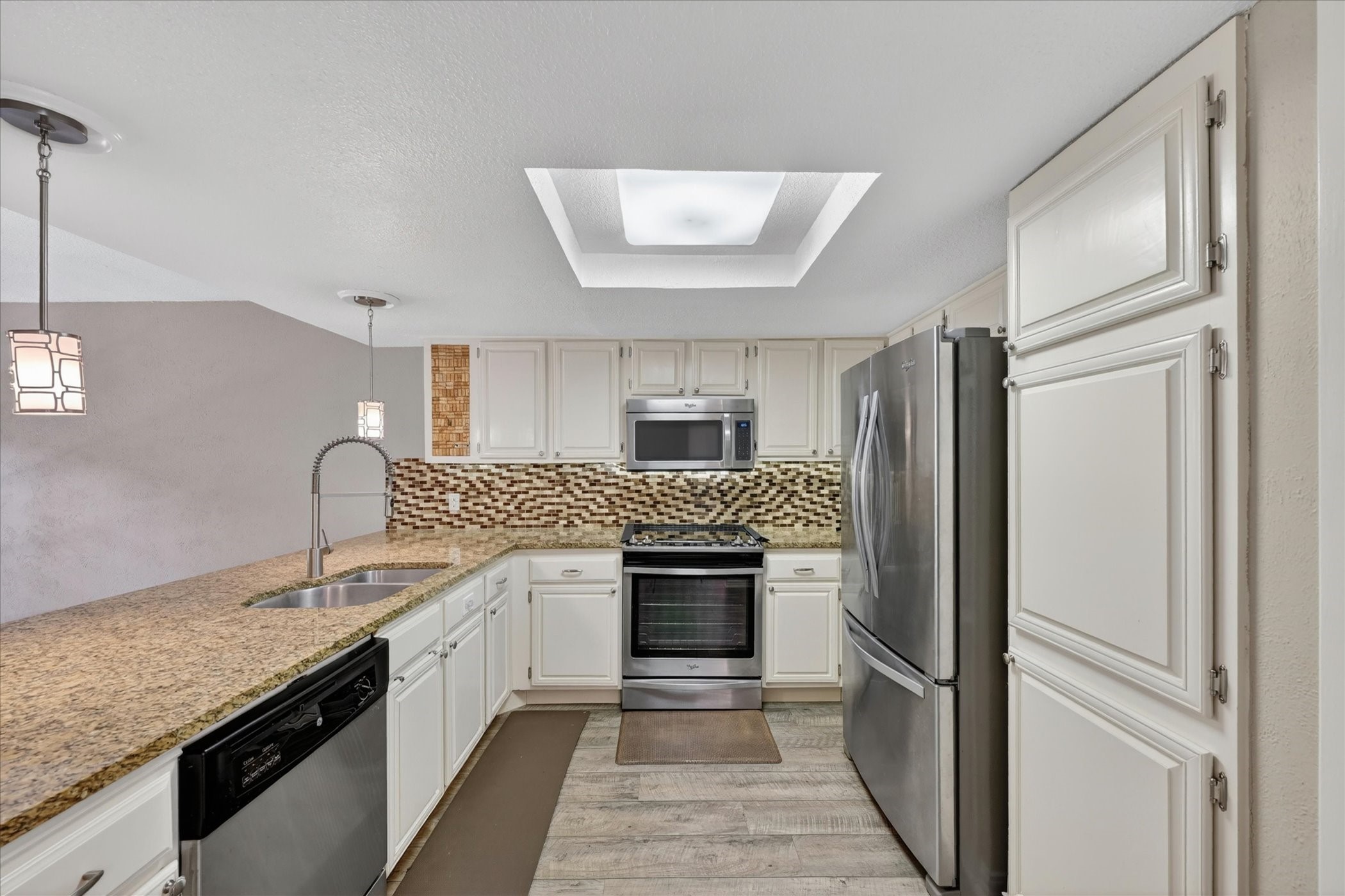 3006 Wayside Drive Bedford TX 76021