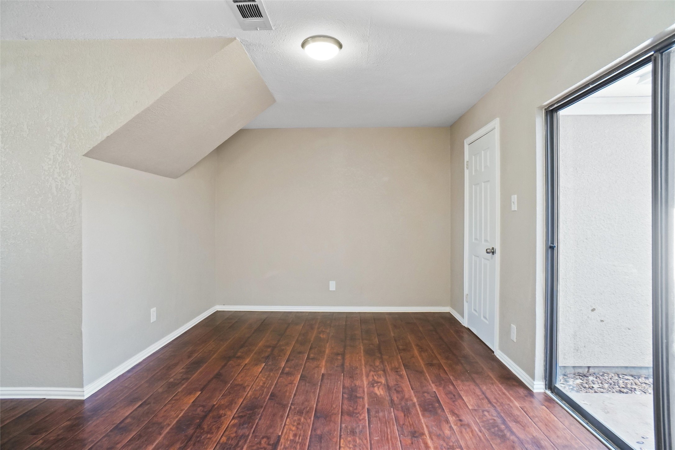 604 Timberline Drive Hurst TX 76053