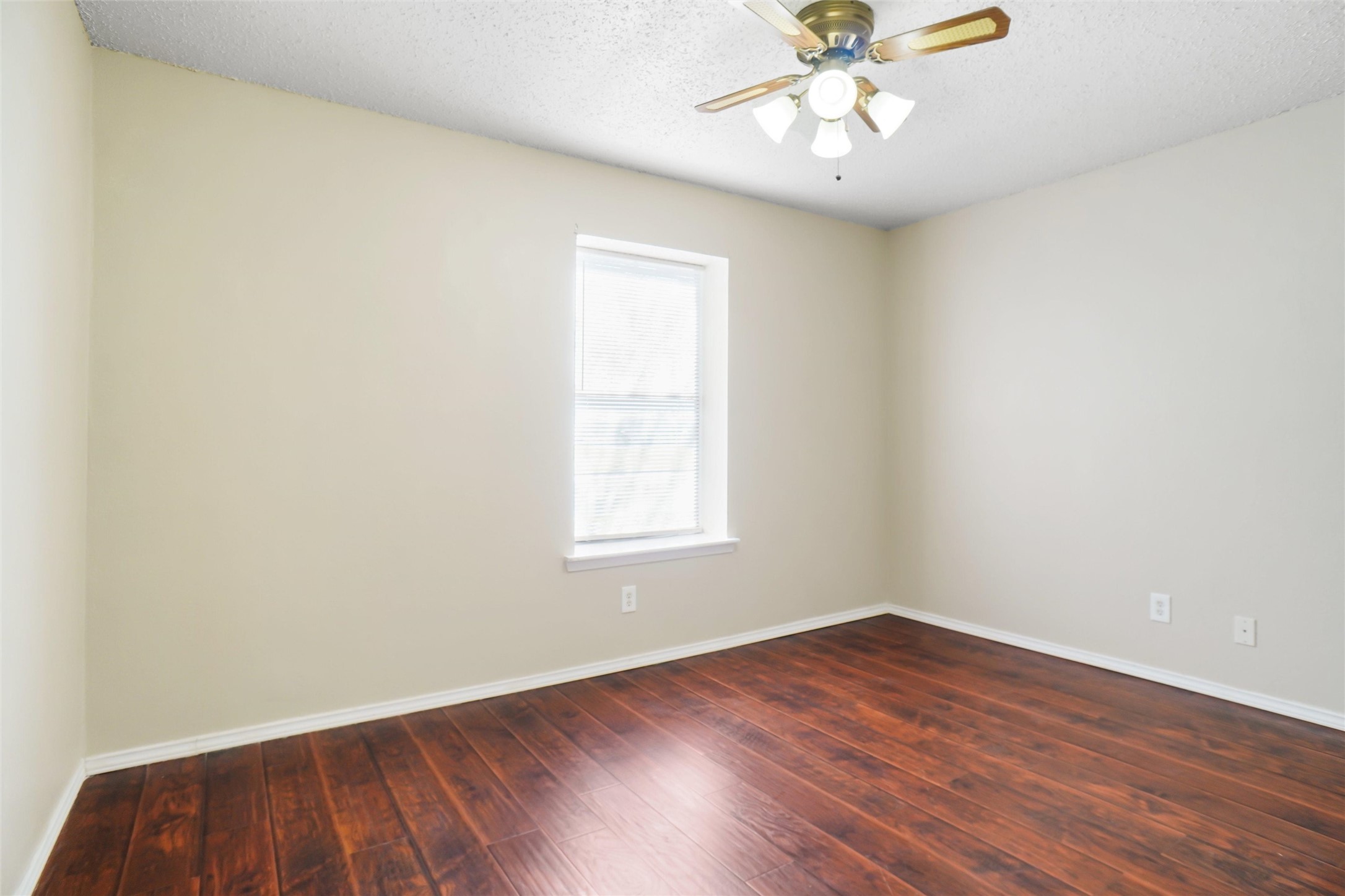 604 Timberline Drive Hurst TX 76053