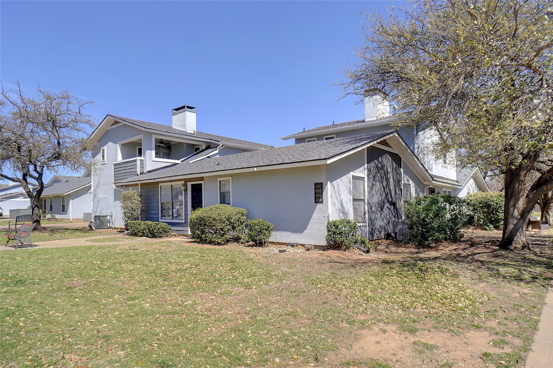 604 Timberline Drive Hurst TX 76053