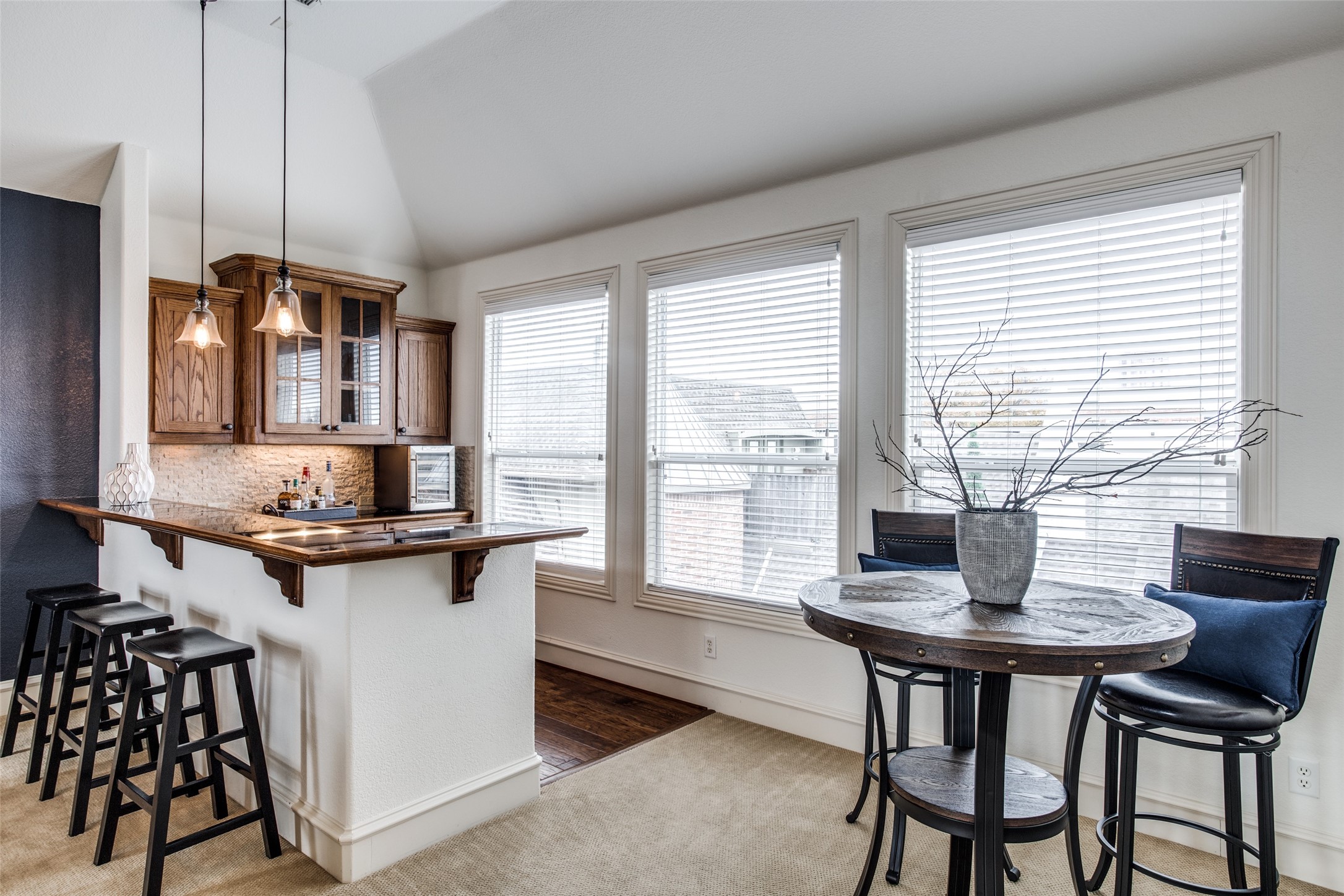 2627 N Garrett Avenue Dallas TX 75206