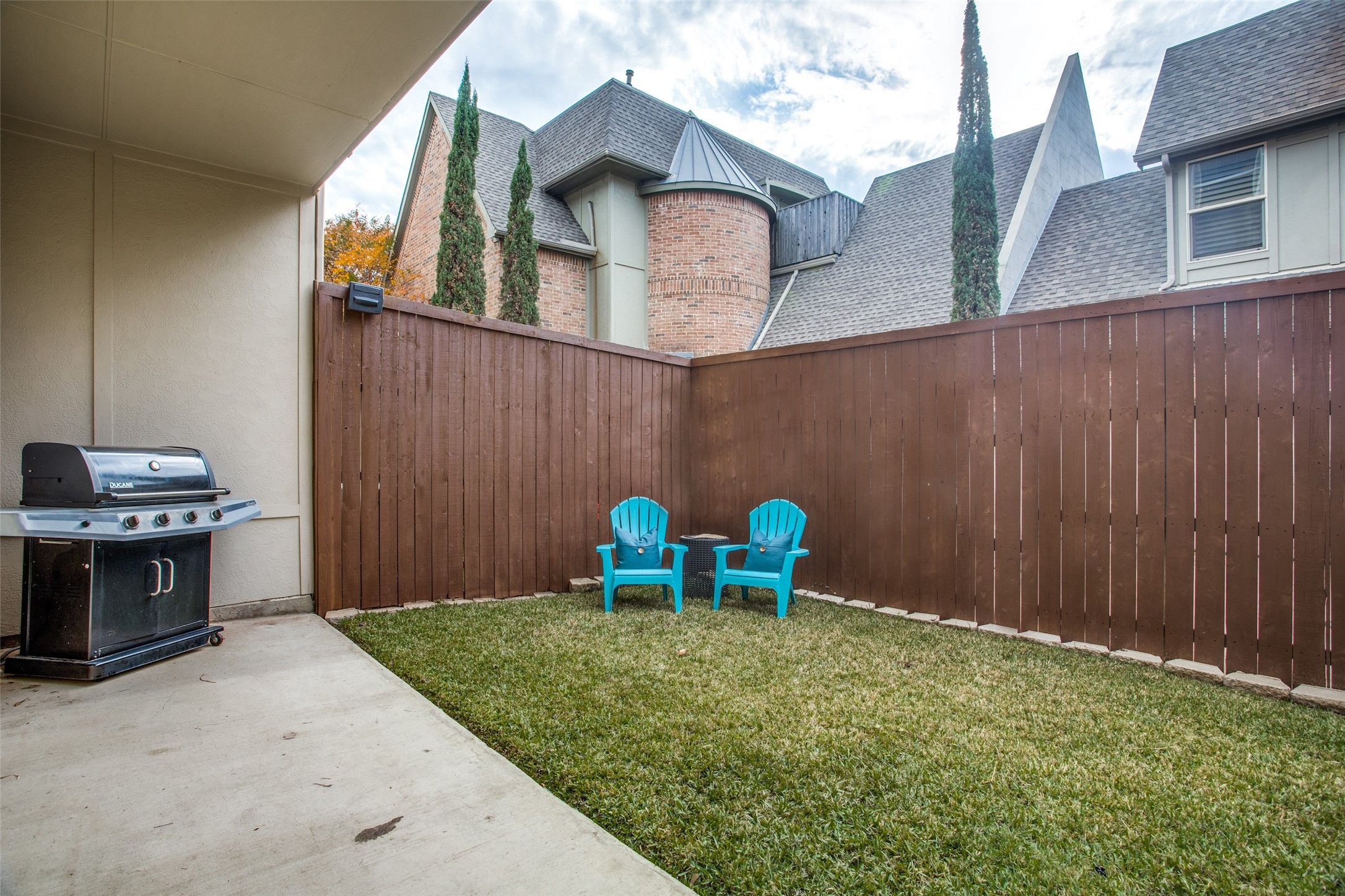 2627 N Garrett Avenue Dallas TX 75206