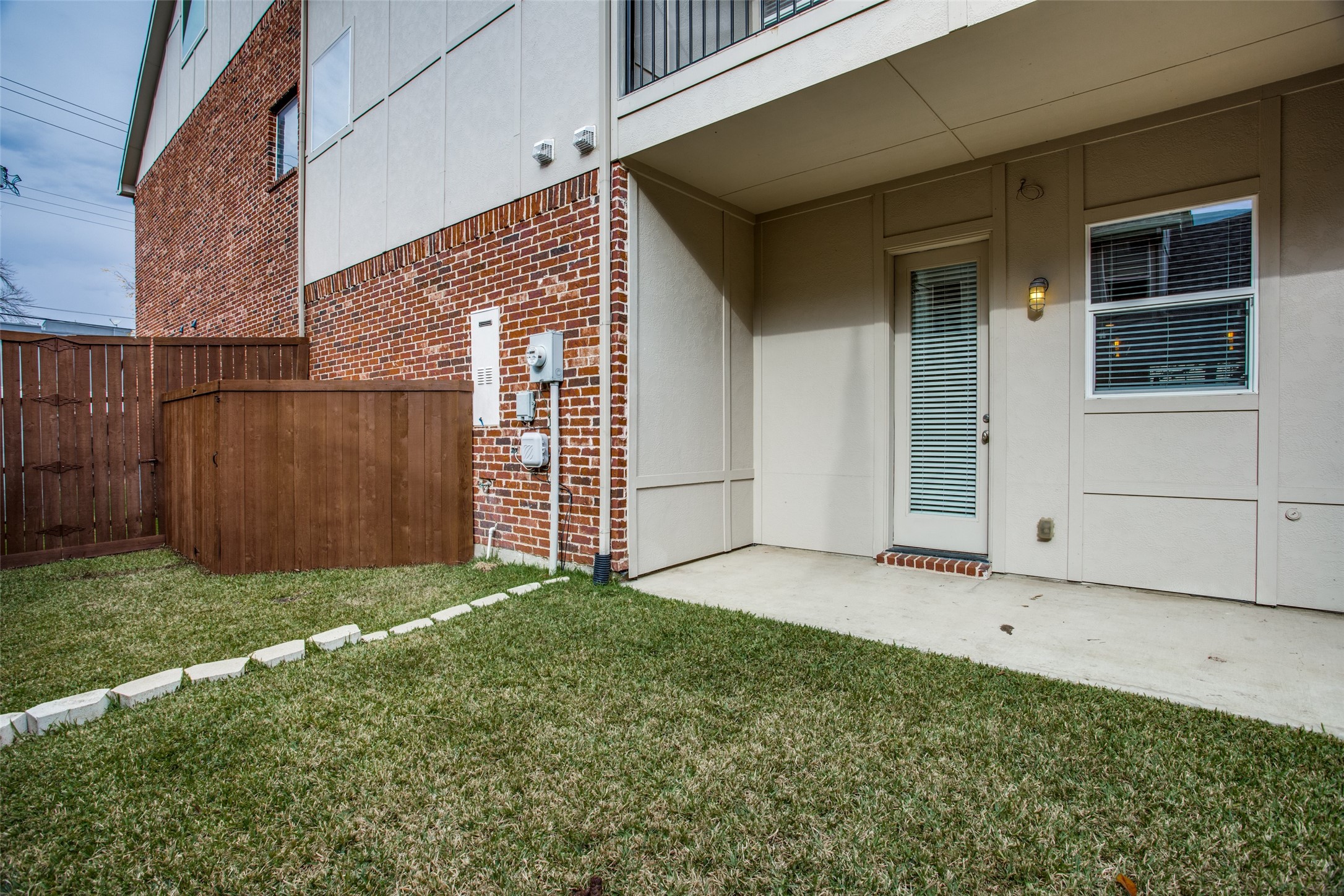 2627 N Garrett Avenue Dallas TX 75206