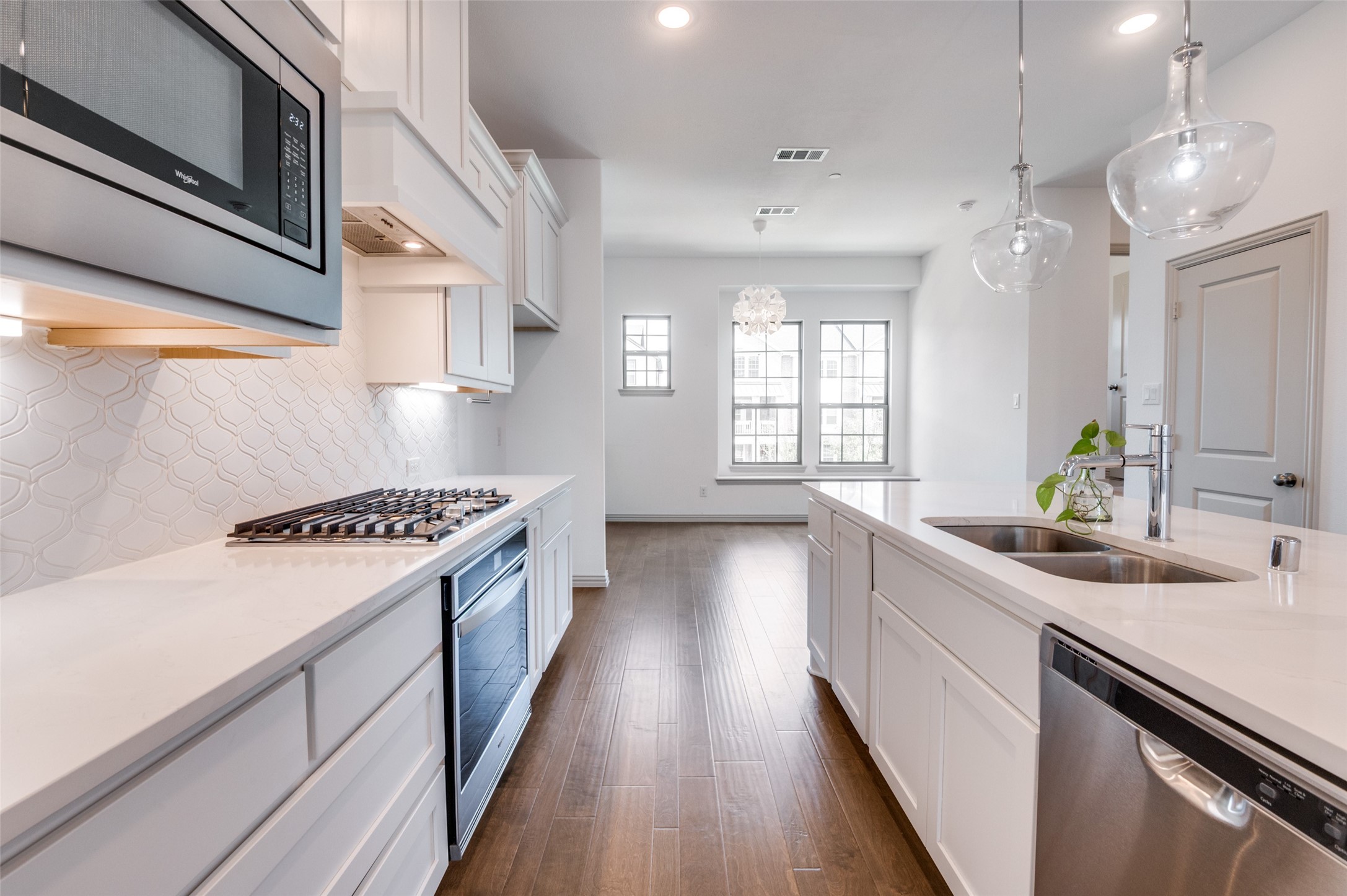 3709 Sailing View Boulevard Arlington TX 76005