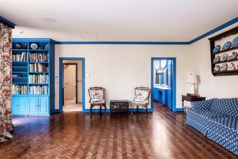 5826 Farquhar Lane Dallas TX 75209