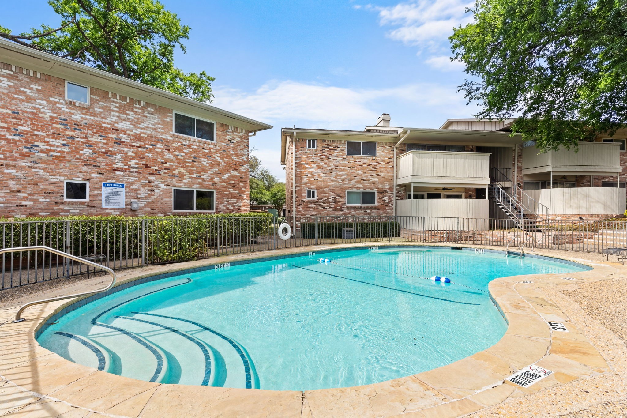 7812 Royal Lane Dallas TX 75230