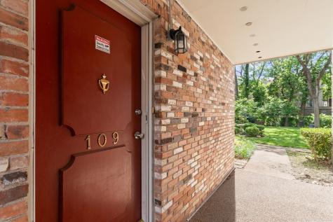7812 Royal Lane Dallas TX 75230