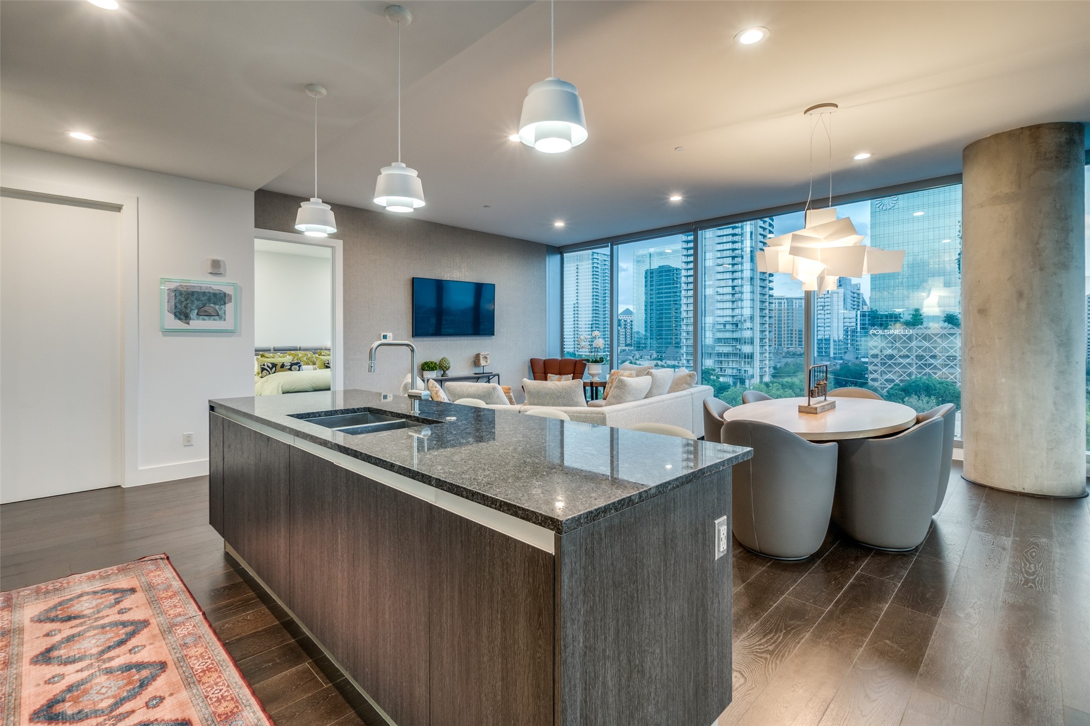 3130 N Harwood Street Dallas TX 75201