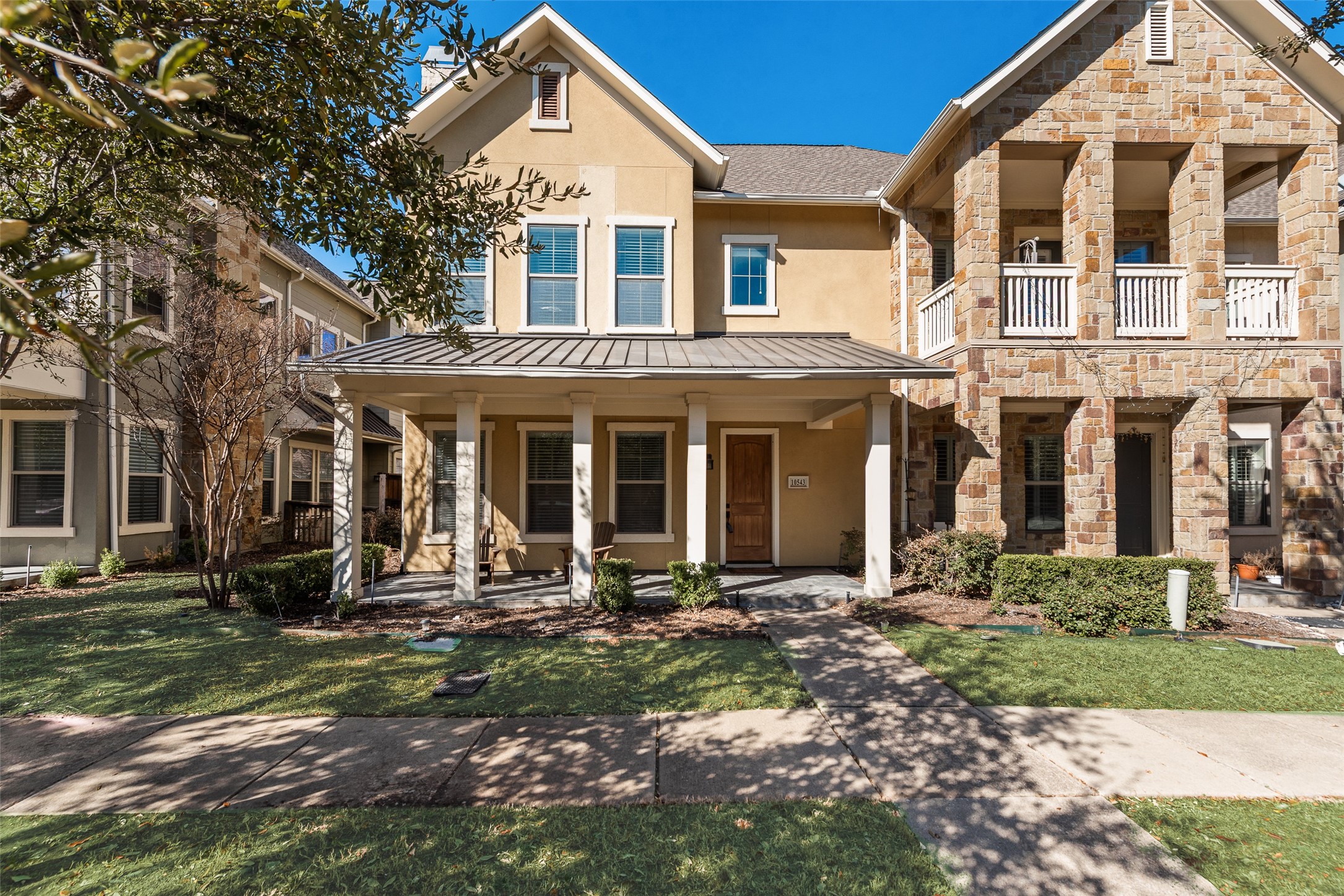10543 Steinbeck Lane Irving TX 75063