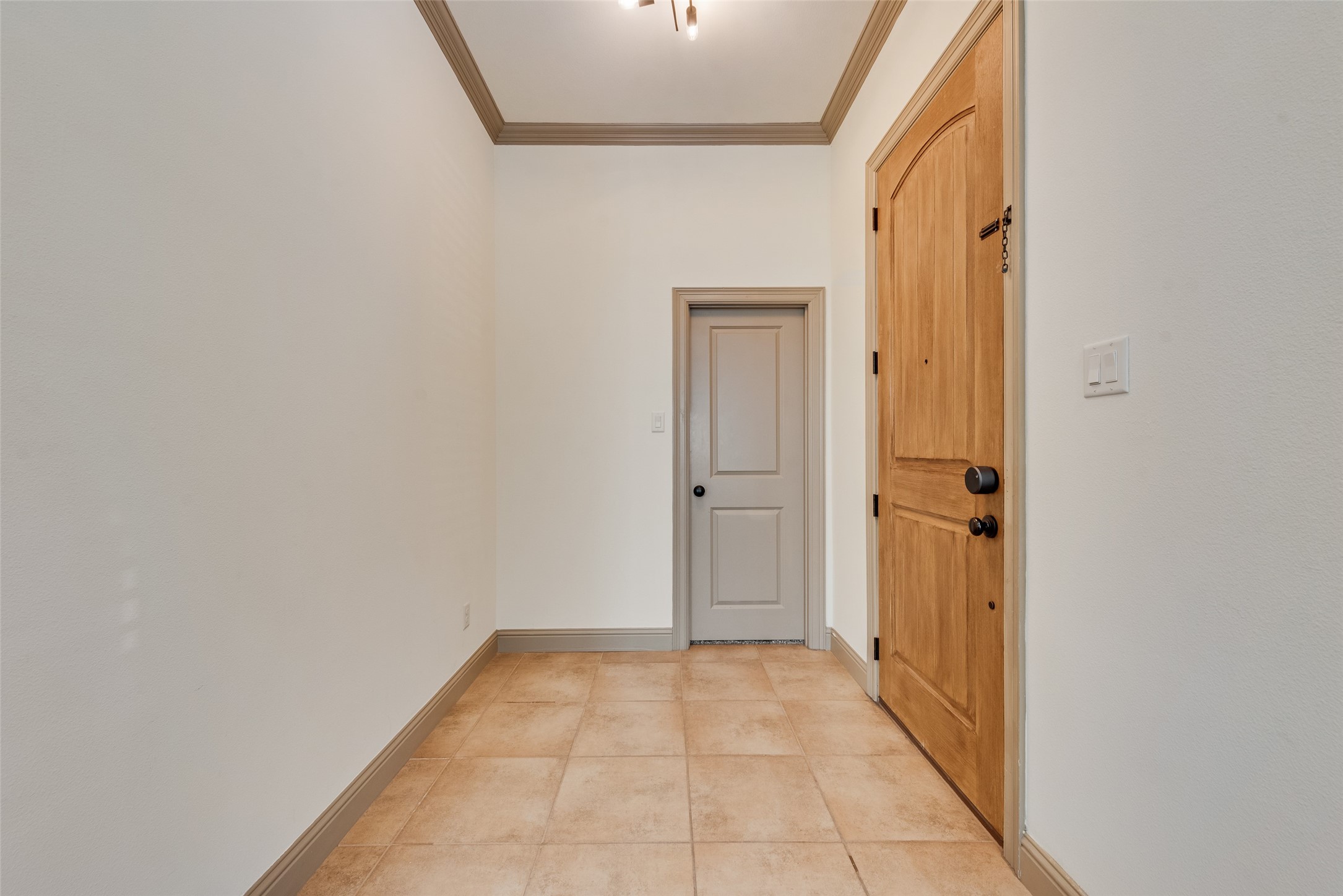 10543 Steinbeck Lane Irving TX 75063