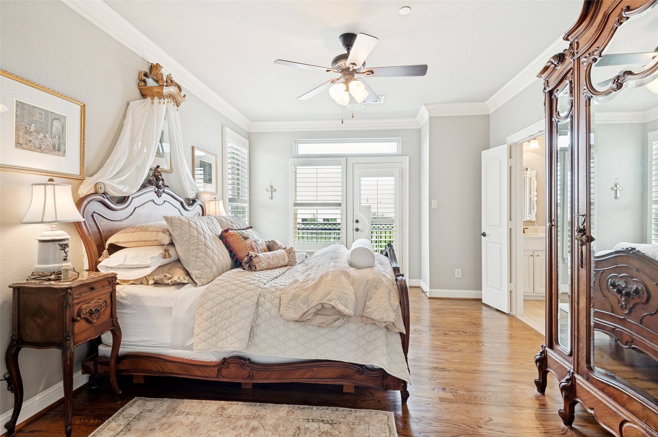 4021 Winsor Drive Farmers Branch TX 75244