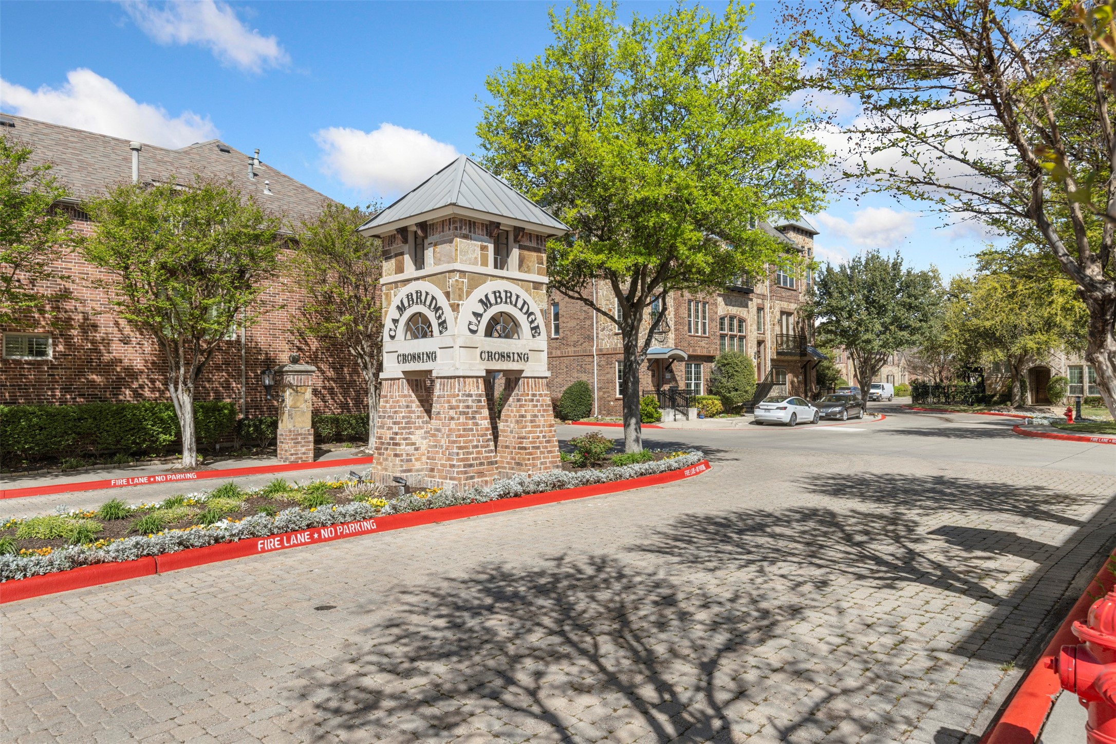 4021 Winsor Drive Farmers Branch TX 75244